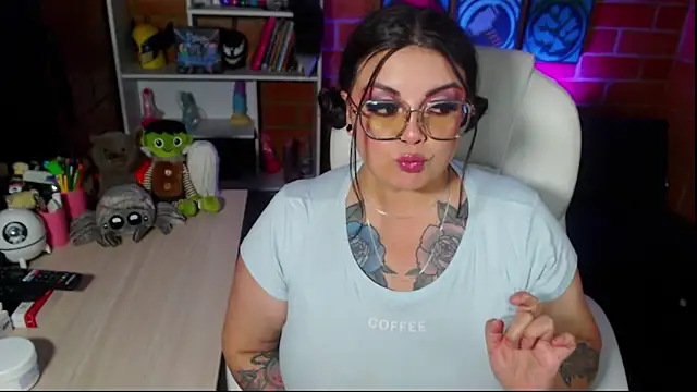 Snapshot of juliette_rd chatting on September 2025 03:35:01 AM juliette rd online show from September 2025 03:35:01 AM