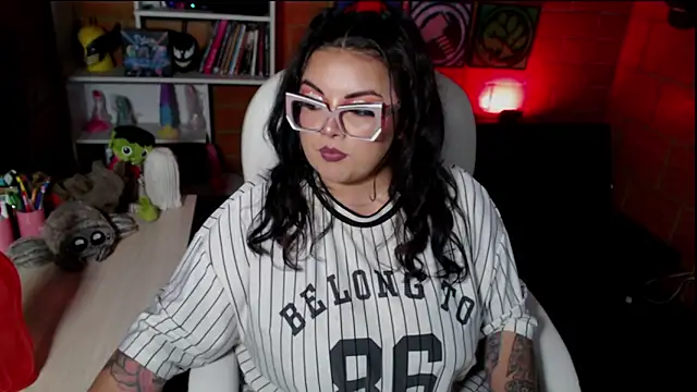 Snapshot of juliette_rd chatting on November 2025 05:00:01 AM juliette rd online show from November 2025 05:00:01 AM