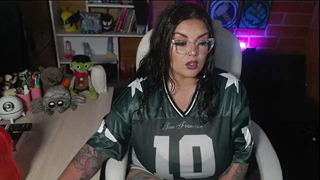 Snapshot of juliette_rd chatting on October 2025 03:38:01 AM juliette rd online show from October 2025 03:38:01 AM