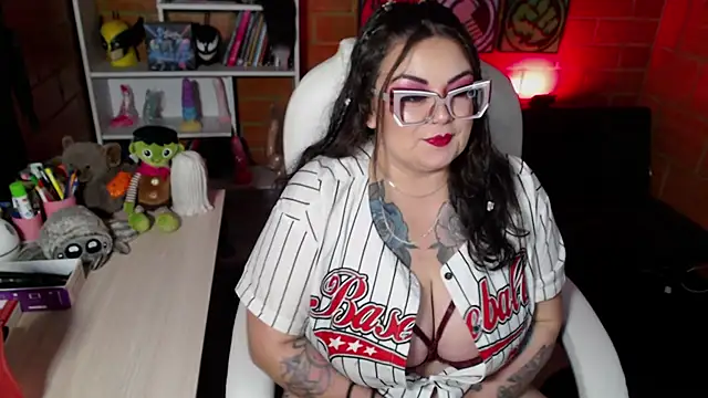 Snapshot of juliette_rd chatting on December 2025 04:47:01 AM juliette rd online show from December 2025 04:47:01 AM