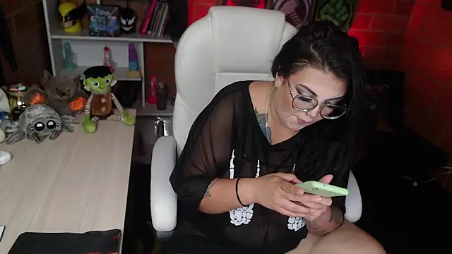 Snapshot of juliette_rd chatting on February 2025 02:42:01 AM juliette rd online show from February 2025 02:42:01 AM