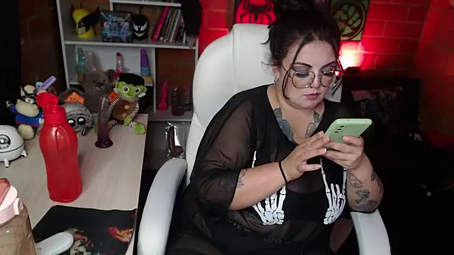 Snapshot of juliette_rd chatting on January 2025 10:21:02 AM juliette rd online show from January 2025 10:21:02 AM