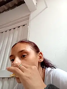 Ehotloveaxxx online show from September 2025 06:32:02 PM