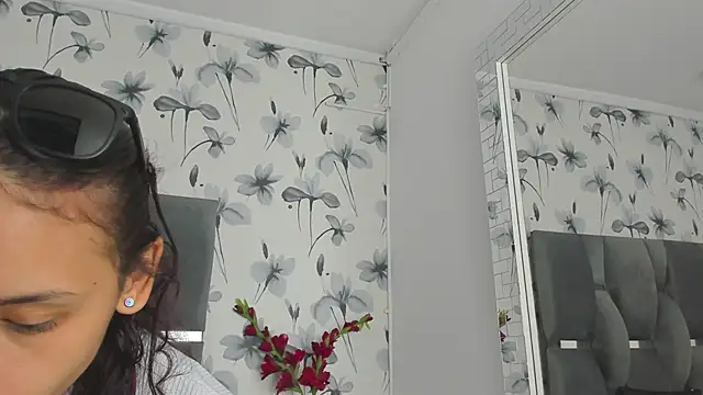 Ehotloveaxxx online show from September 2025 02:12:01 PM