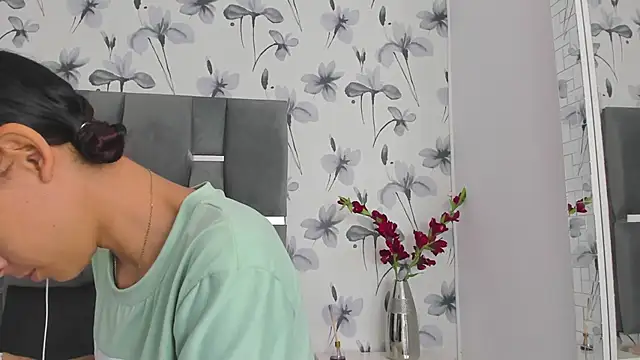 Ehotloveaxxx online show from October 2025 01:41:02 PM