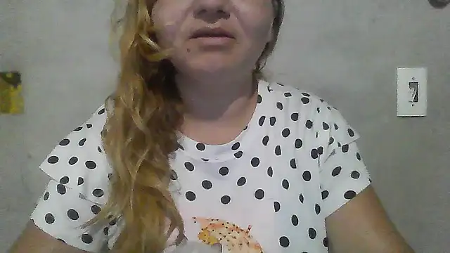 laiscibelle online show from October 2025 10:21:01 PM