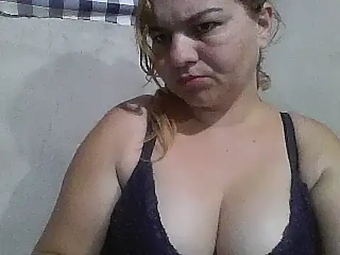 laiscibelle online show from September 2025 02:54:01 AM