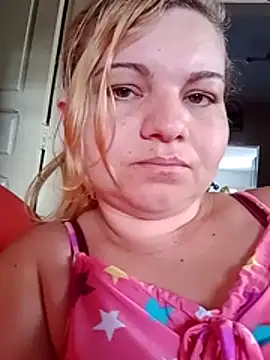 laiscibelle online show from December 2025 06:20:01 PM