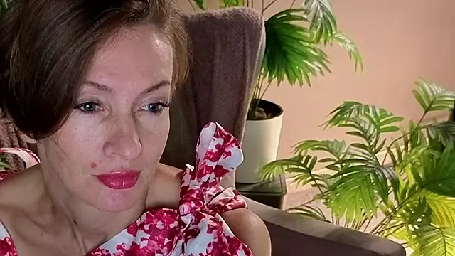 Dorothy Meyer online show from September 2025 04:25:01 AM