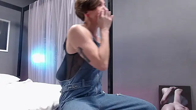 Snapshot of Dorothy_Meyer chatting on November 2025 09:04:01 PM Dorothy Meyer online show from November 2025 09:04:01 PM