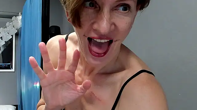 Snapshot of Dorothy_Meyer chatting on October 2025 02:23:02 AM Dorothy Meyer online show from October 2025 02:23:02 AM