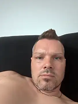 Bastilein1985 online show from May 2026 12:11:01 PM