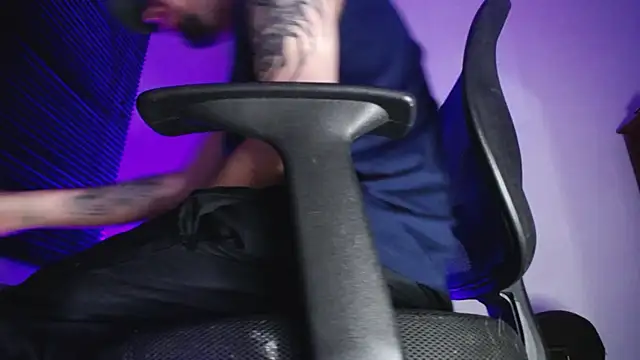 zacwatson  online show from March 2026 02:22:01 AM