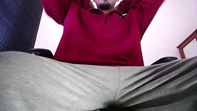 zacwatson  online show from May 2026 02:37:01 PM