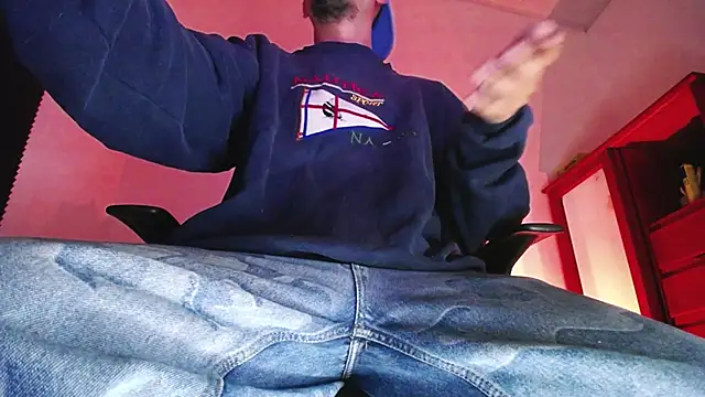 zacwatson  online show from December 2025 02:48:02 AM