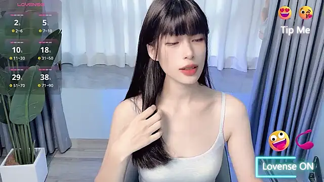 Snapshot of Aurora_99 chatting on September 2025 11:32:01 PM Aurora 99 online show from September 2025 11:32:01 PM