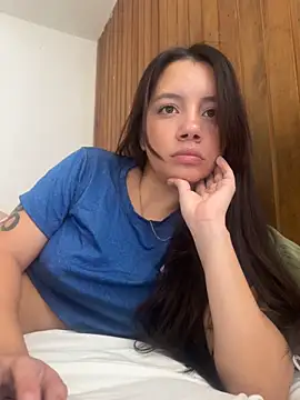 Snapshot of mxrylovely chatting on November 2025 03:26:01 PM mxrylovely online show from November 2025 03:26:01 PM