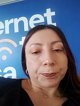 Snapshot of malusexy33 chatting on October 2025 06:42:02 PM malusexy33 online show from October 2025 06:42:02 PM
