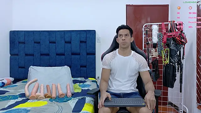 JoseRumbero26 online show from January 2026 11:58:02 AM