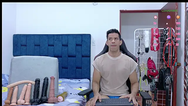 JoseRumbero26 online show from February 2026 12:18:01 PM