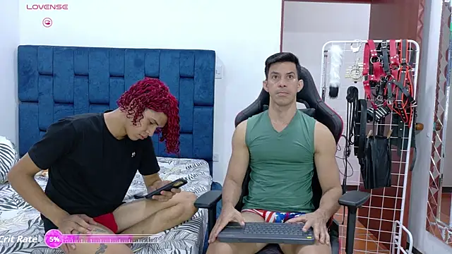 JoseRumbero26 online show from September 2025 12:22:01 PM