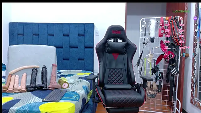 JoseRumbero26 online show from February 2026 02:11:01 AM