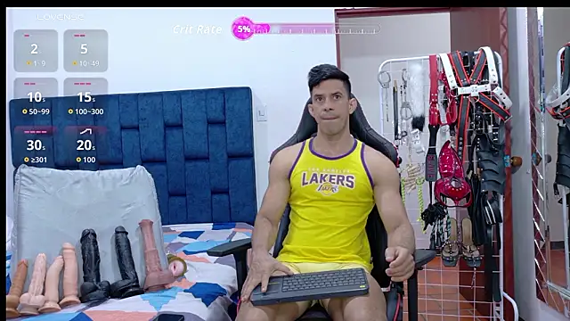 JoseRumbero26 online show from March 2026 01:47:01 PM