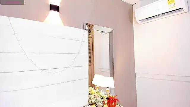 Lilly 2809  online show from October 2025 04:46:01 AM