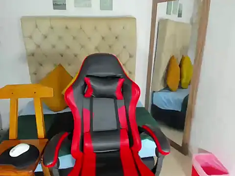 helena copper  online show from April 2026 03:13:02 AM