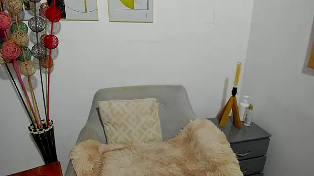 helena copper  online show from April 2026 02:38:02 AM