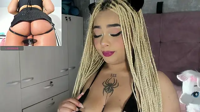 conny  curly online show from April 2026 02:11:01 PM