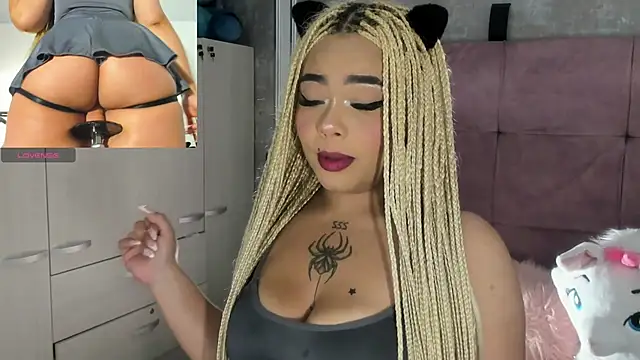 conny  curly online show from April 2026 02:24:01 PM