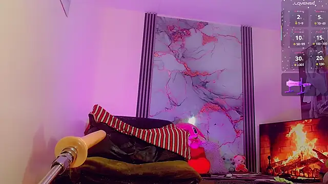  ChanellR  online show from November 2025 10:59:01 AM