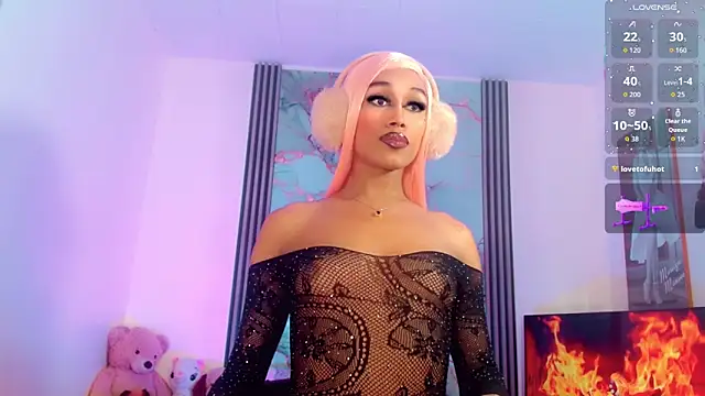  ChanellR  online show from October 2025 11:03:01 PM