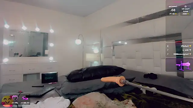  ChanellR  online show from February 2025 02:52:01 PM