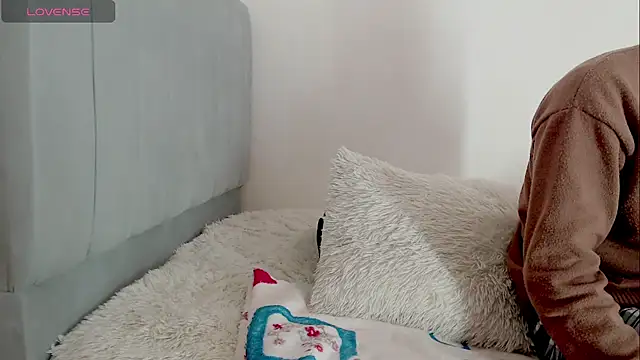 juan stiven online show from February 2026 01:10:01 PM