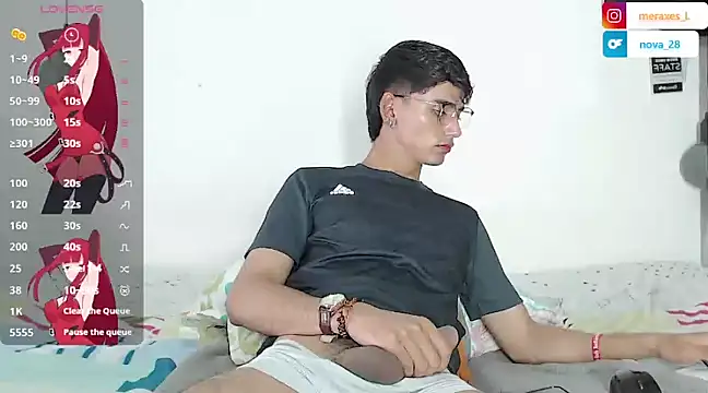 juan stiven online show from March 2025 08:10:02 PM