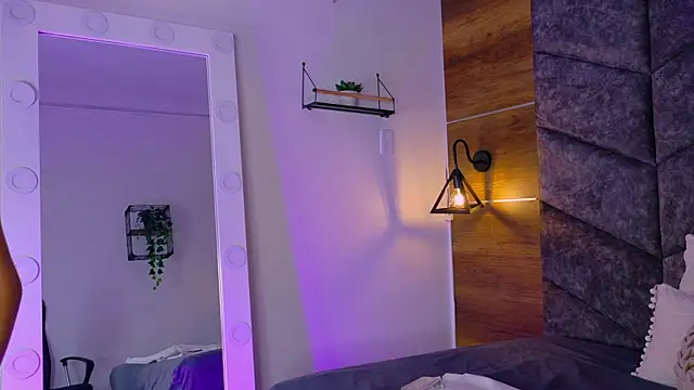Snapshot of rachellmartinez chatting on October 2025 11:47:02 AM rachellmartinez online show from October 2025 11:47:02 AM