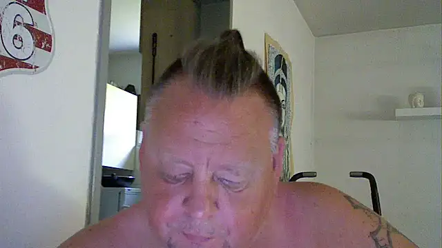 Snapshot of pimmelmann3 chatting on June 2026 10:31:01 AM pimmelmann3 online show from June 2026 10:31:01 AM