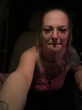 Snapshot of Mymy_Stevo_420 chatting on January 2025 03:43:01 AM Mymy Stevo 420 online show from January 2025 03:43:01 AM