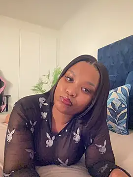 Stunning Booty online show from June 2026 09:32:02 PM