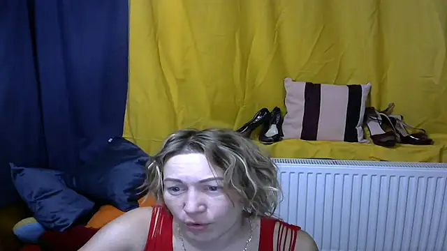 wLESLYMOSw online show from January 2025 09:45:01 AM