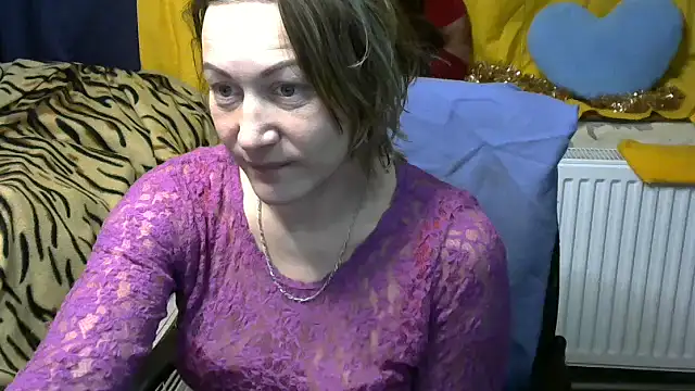 wLESLYMOSw online show from January 2025 07:07:01 AM