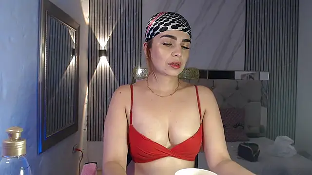 ashley  tylor online show from January 2026 02:48:01 AM