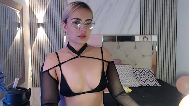 ashley  tylor online show from May 2026 07:19:02 AM