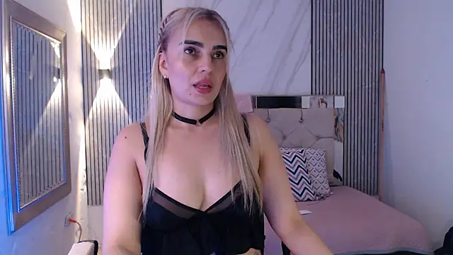 ashley  tylor online show from April 2026 03:14:02 AM