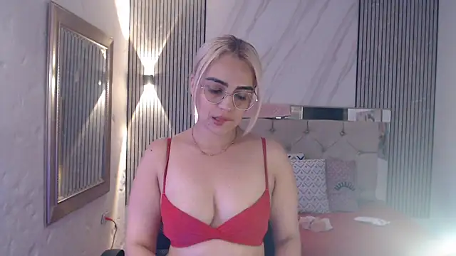 ashley  tylor online show from March 2026 01:00:02 AM