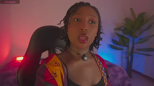 EmmaSanzz  online show from February 2026 10:03:01 AM