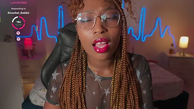 EmmaSanzz  online show from November 2025 11:32:02 AM