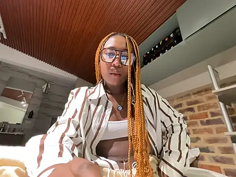 EmmaSanzz  online show from March 2026 11:33:02 AM